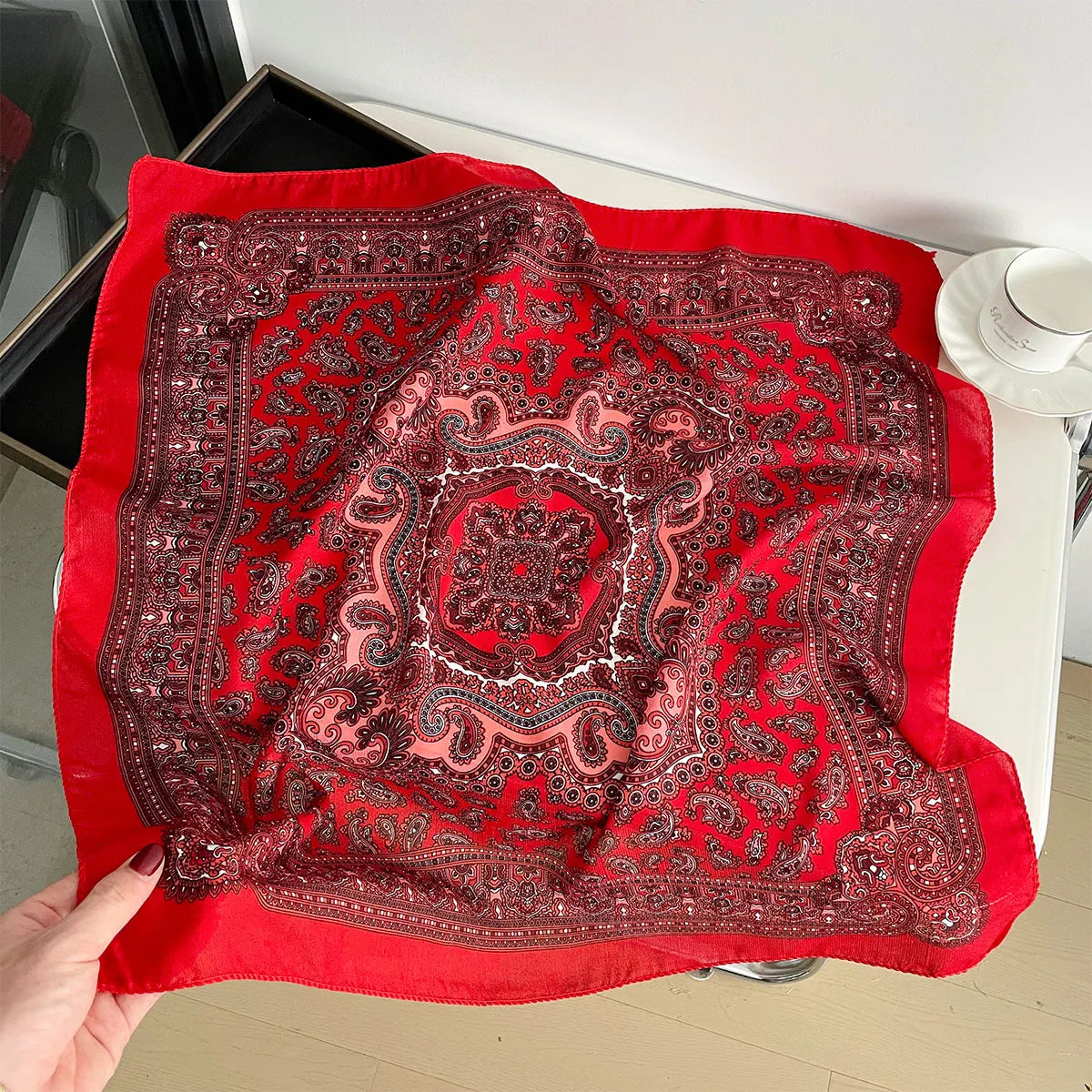 Women’s Square Scarf 70×70cm – Paisley Print Cotton Texture Shawl Headband & Neck Bandana