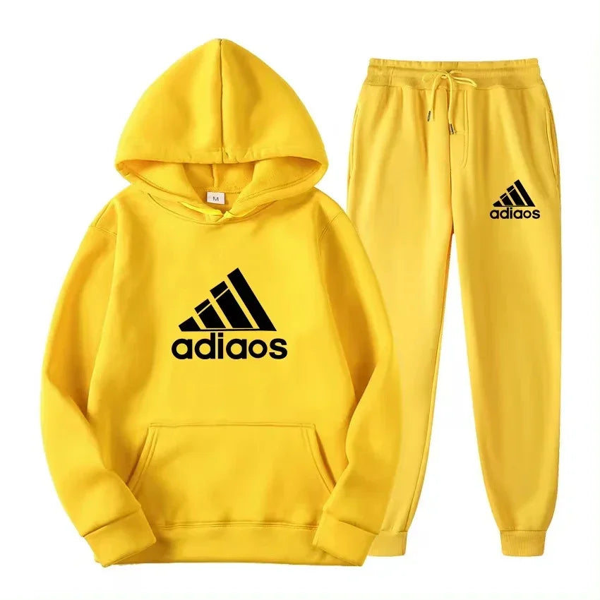 Autumn-Winter Warmth-Enhanced Comfortable Leisure Fitness Sports Set: Two-piece set including hooded sports shirt and joggi