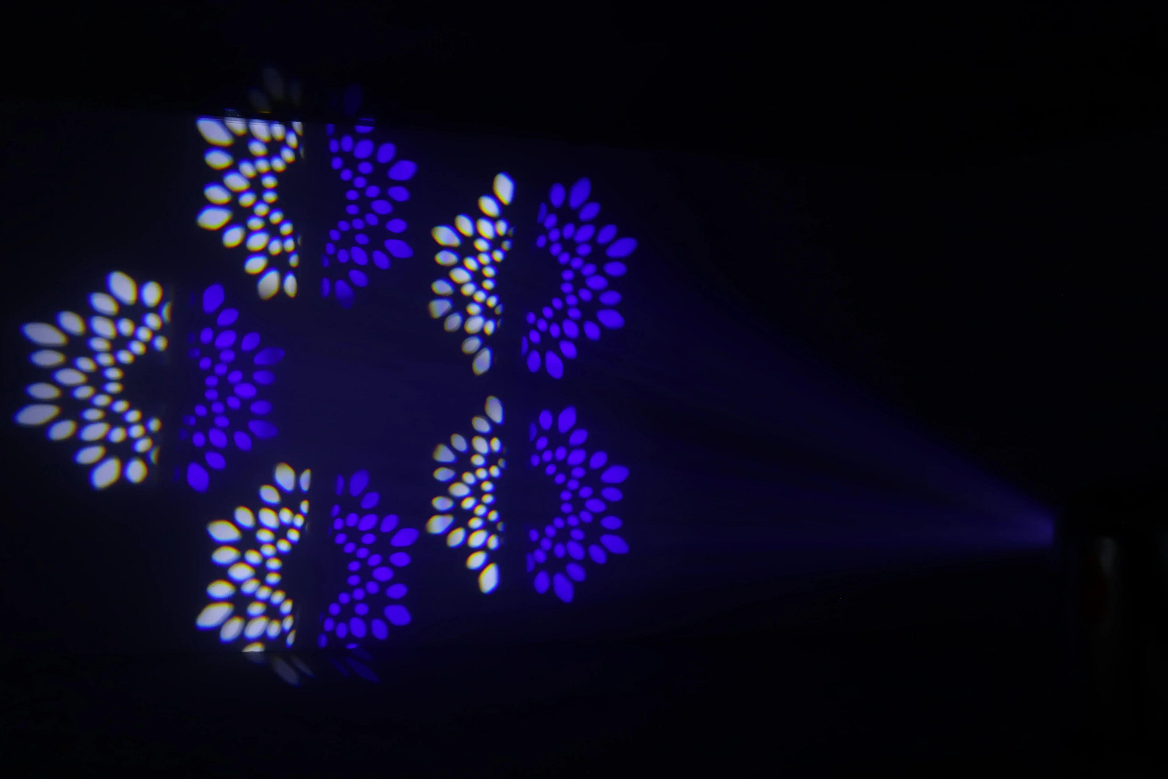 150W Bee Eye Moving Head Stage Light RGBW DMX512 DJ Party Light - trendingshoping.com