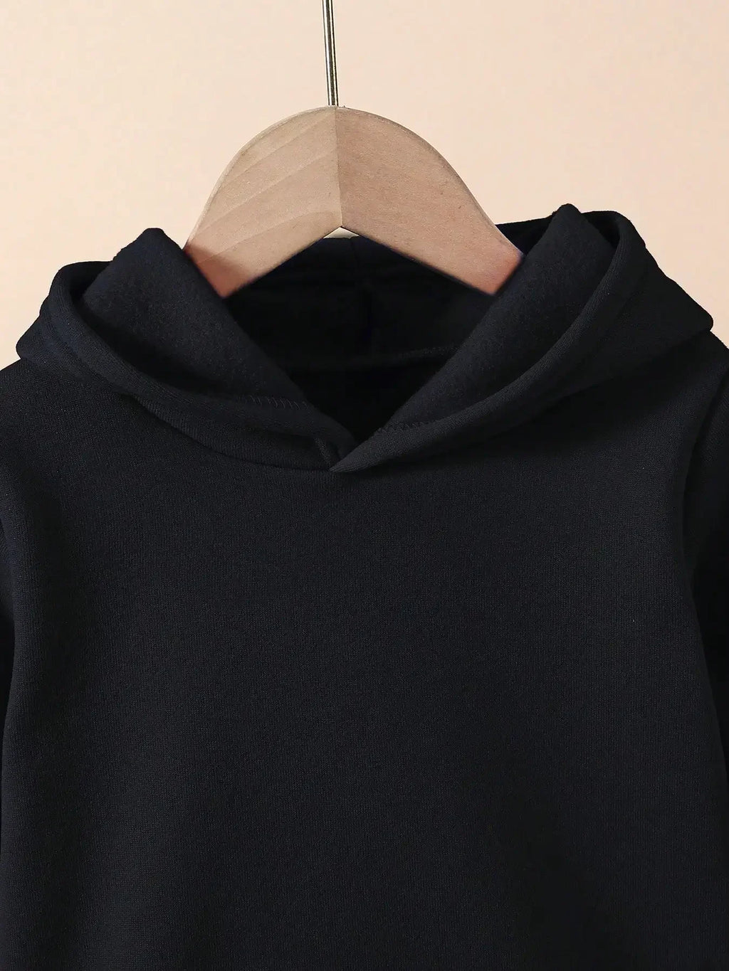 Children's Hooded Sweatshirt with Smile Printed on The Front for Sports and Leisure Warm Hoodie Suitable for Autumn and Winter