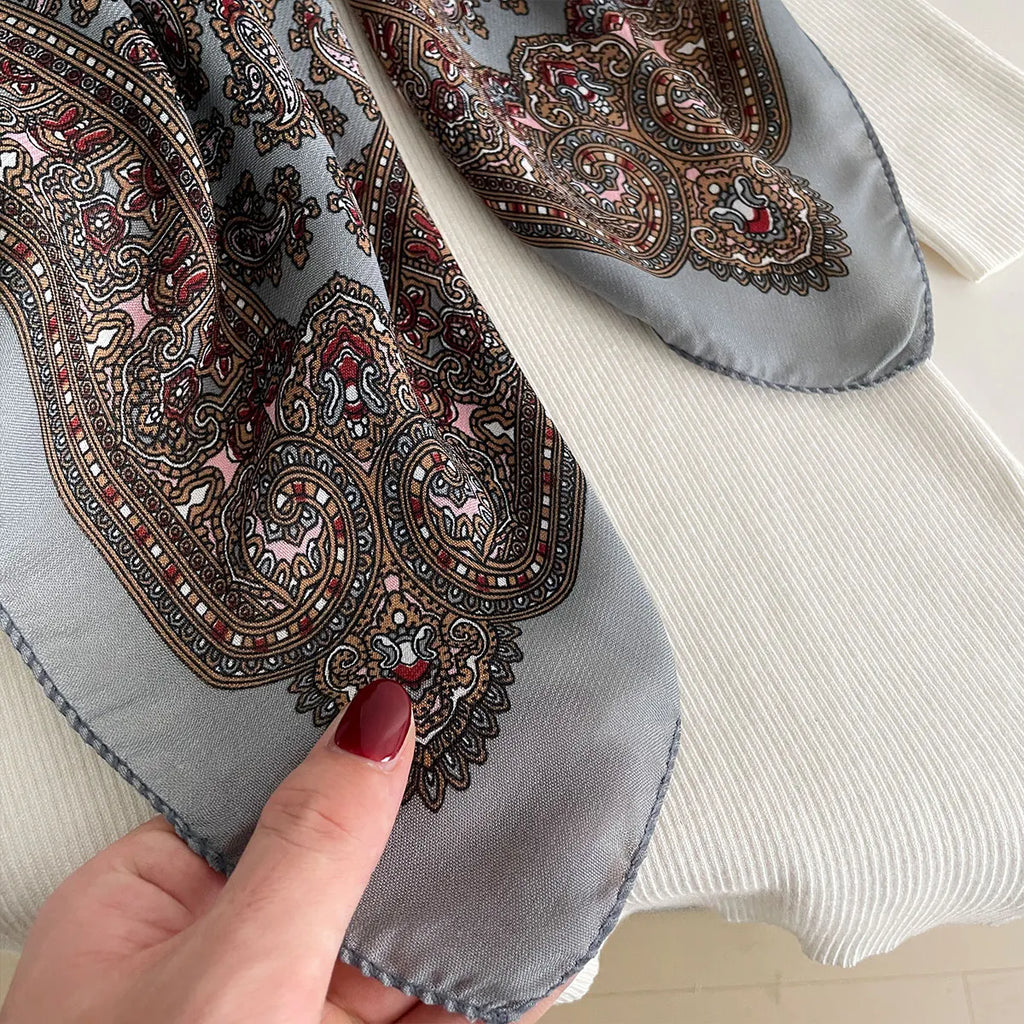 Women’s Square Scarf 70×70cm – Paisley Print Cotton Texture Shawl Headband & Neck Bandana