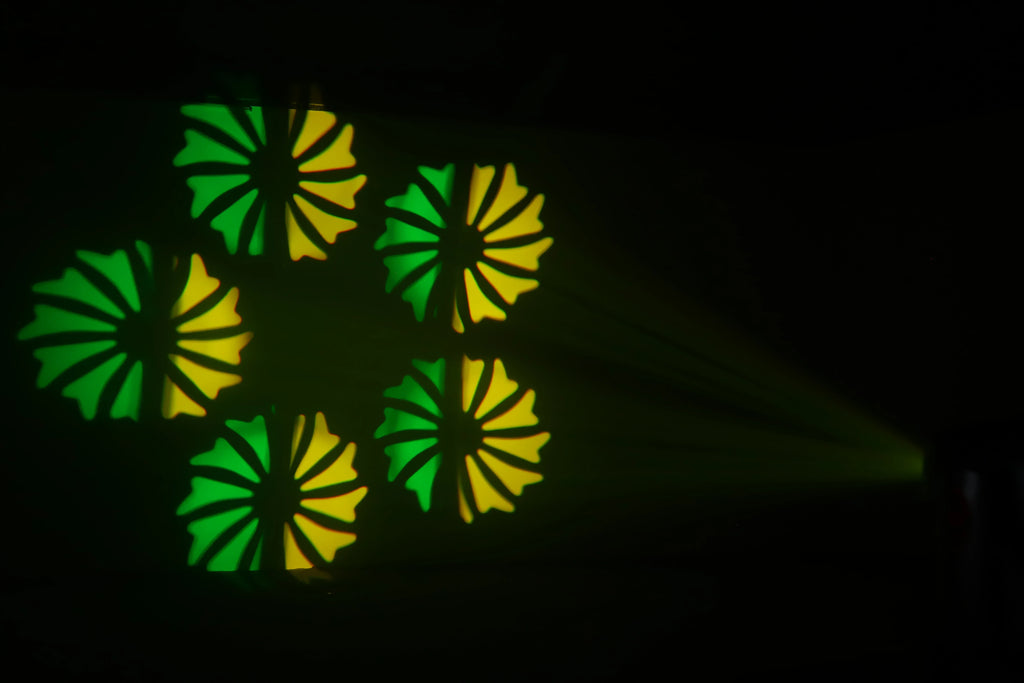 150W Bee Eye Moving Head Stage Light RGBW DMX512 DJ Party Light - trendingshoping.com