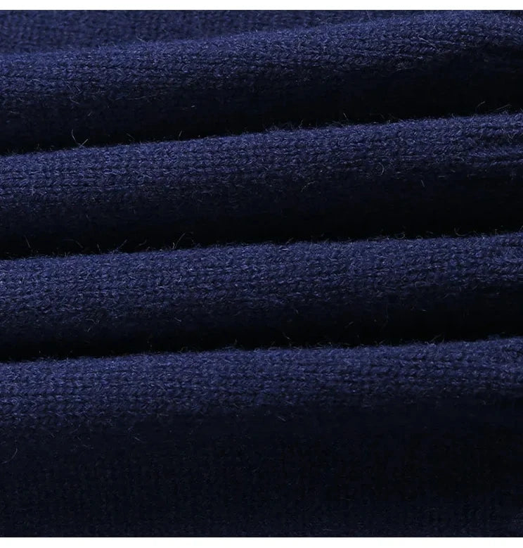 Bear Print Cashmere Pullover Sweater – Trendy Autumn/Winter Knitwear - trendingshoping.com