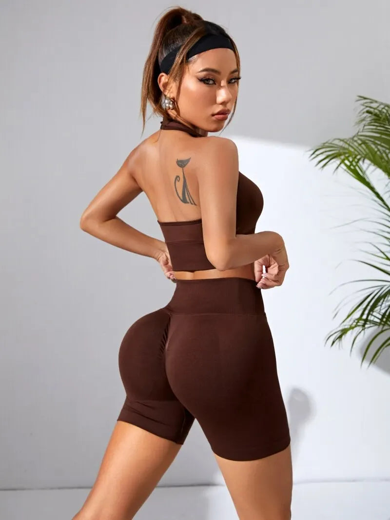 Women's Seamless V-Waist Yoga Set - 2-Piece Hip Lift Shorts & Sports Bra