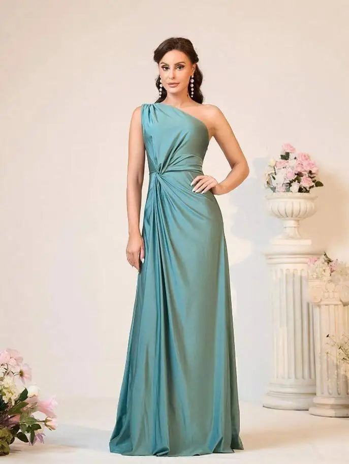 Women's Elegant Backless Evening Gown - European Style Banquet & Gala Dress