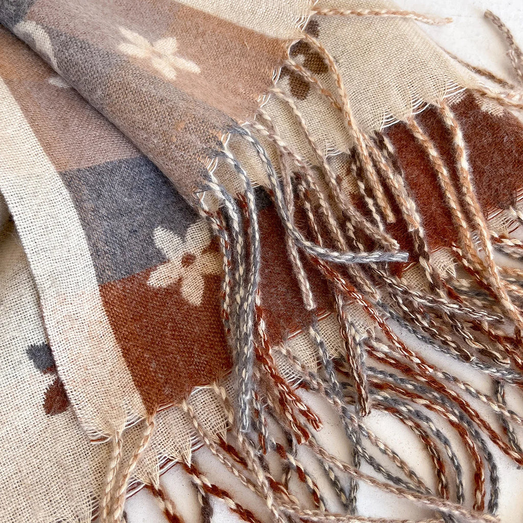 New Brand National Style Cashmere Scarf Winter Women Pashmina Shawls Warm Blanket Wraps Female Foulard Bandana Thick Scarves