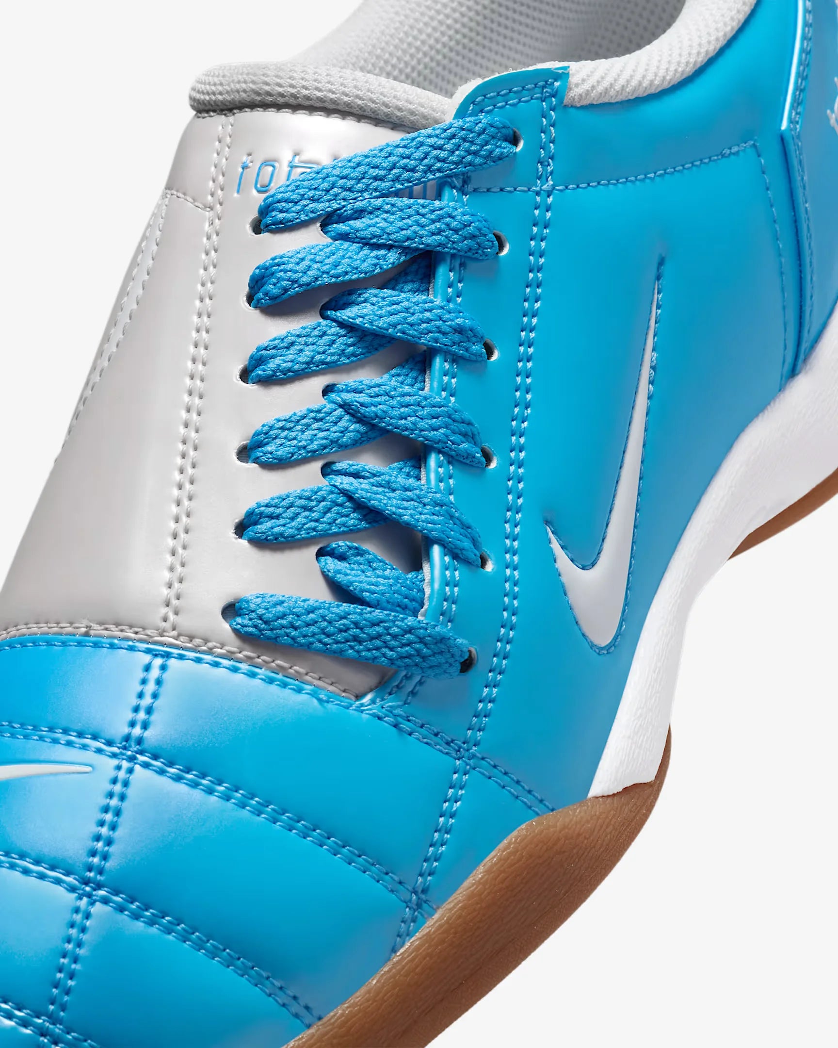 Y2K Sports Sneaker - Manchester Heritage Edition White/Red - Wear-Resistant Cushioned Urban Footwear