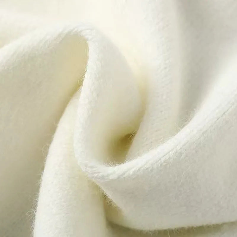 Bear Print Cashmere Pullover Sweater – Trendy Autumn/Winter Knitwear - trendingshoping.com