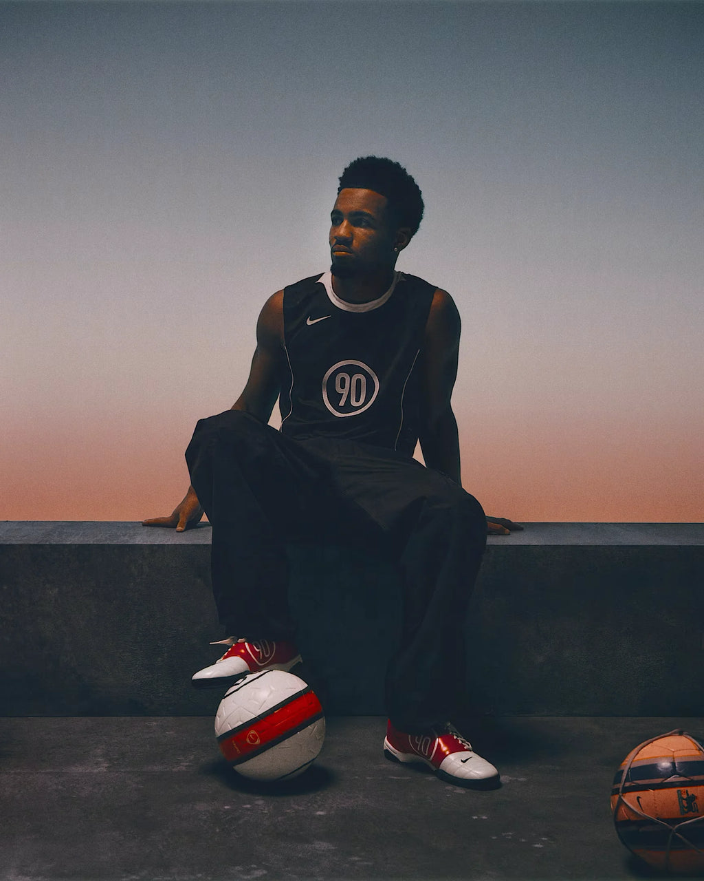 Y2K Sports Sneaker - Manchester Heritage Edition White/Red - Wear-Resistant Cushioned Urban Footwear