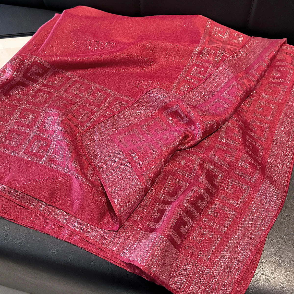 2025 Latest Spring and Autumn Women's Fashion Hijab Silky Muslim Square Sun Protection Shawl Luxury Brand Soft Female Scarf