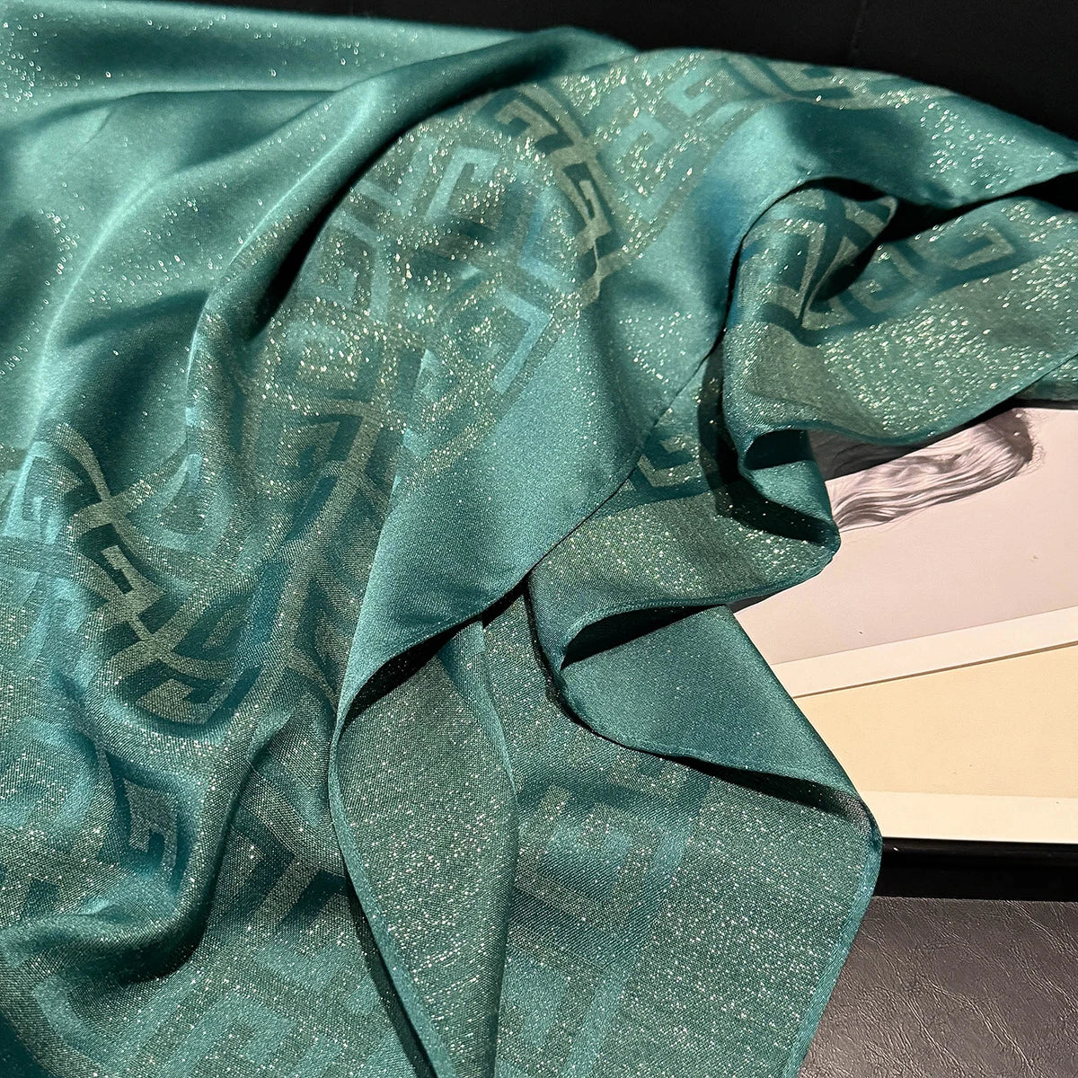 2025 Latest Spring and Autumn Women's Fashion Hijab Silky Muslim Square Sun Protection Shawl Luxury Brand Soft Female Scarf