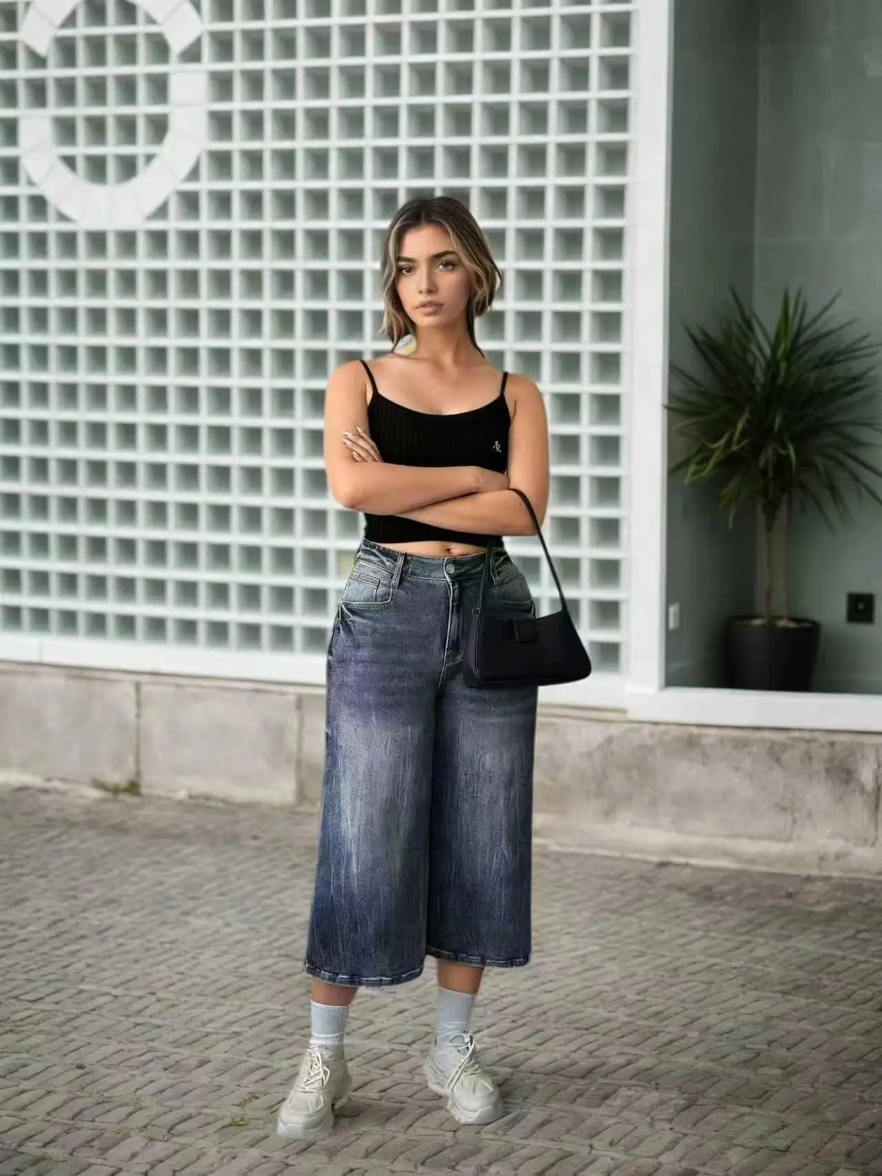 Women's High-Waisted Wide-Leg Jeans - High-Stretch Slimming Loose Fit Denim