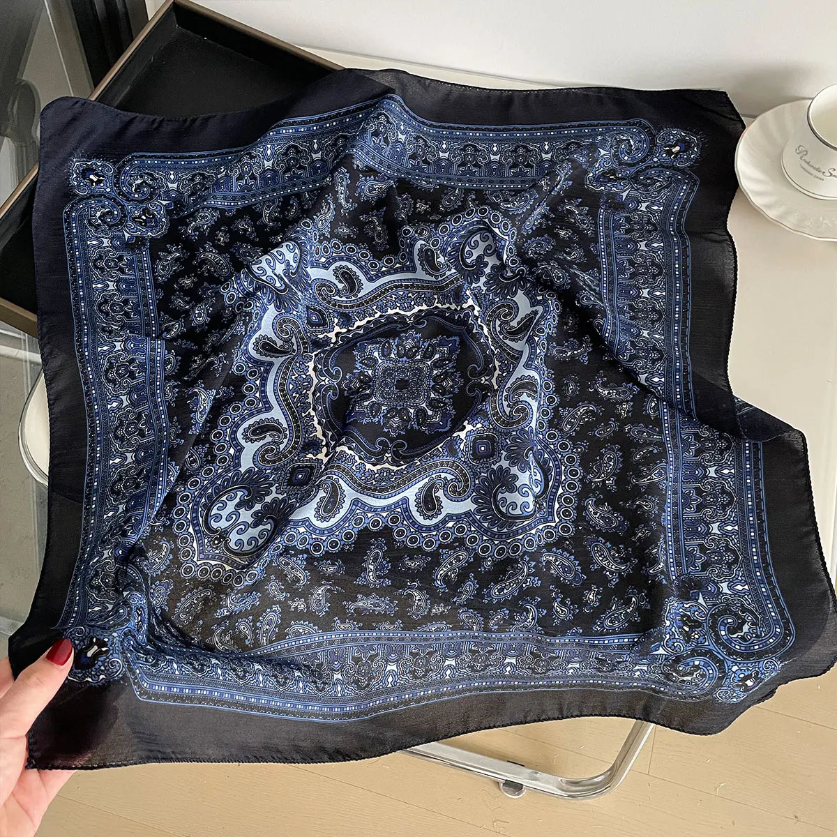 Women’s Square Scarf 70×70cm – Paisley Print Cotton Texture Shawl Headband & Neck Bandana