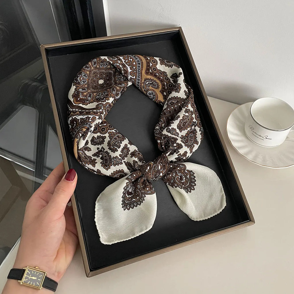 Women’s Square Scarf 70×70cm – Paisley Print Cotton Texture Shawl Headband & Neck Bandana