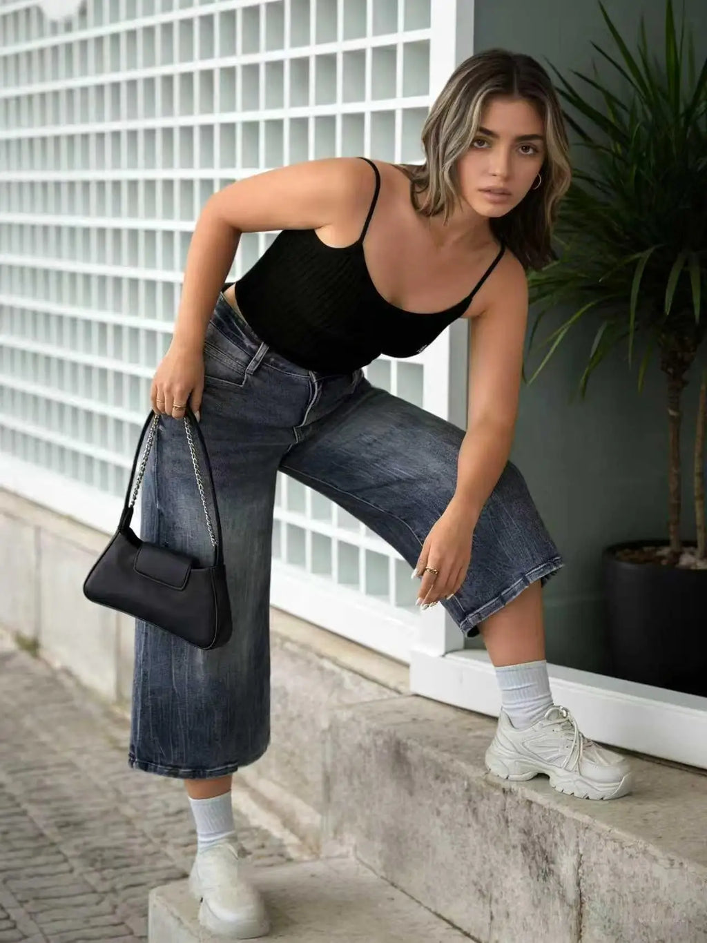 Women's High-Waisted Wide-Leg Jeans - High-Stretch Slimming Loose Fit Denim