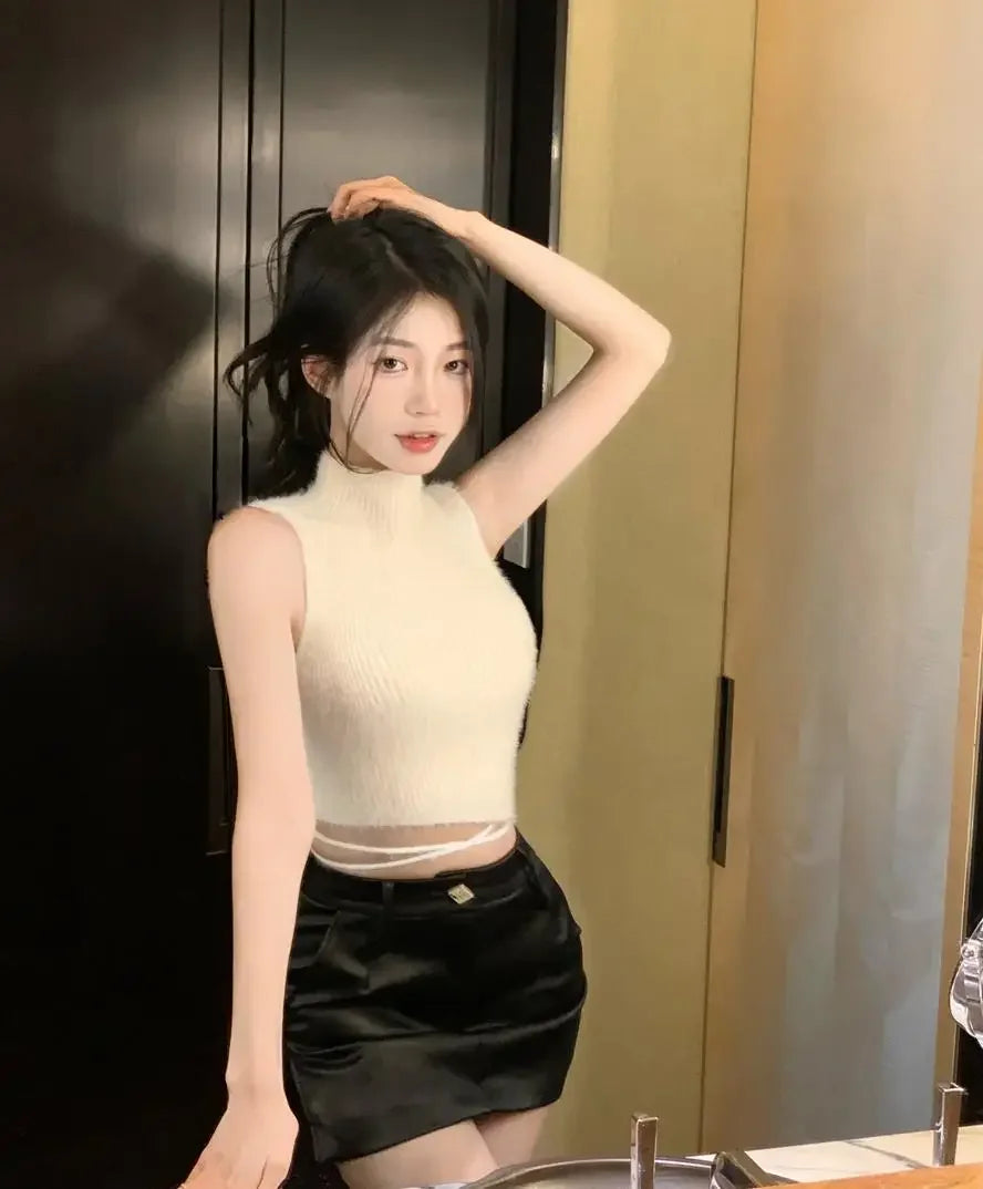 Women Knit Halter Crop Top Furry Lace Up Sleeveless