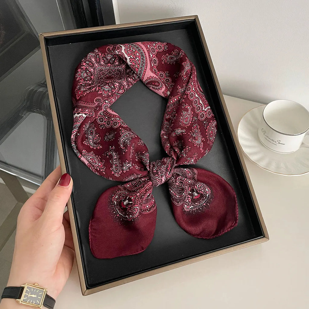 Women’s Square Scarf 70×70cm – Paisley Print Cotton Texture Shawl Headband & Neck Bandana