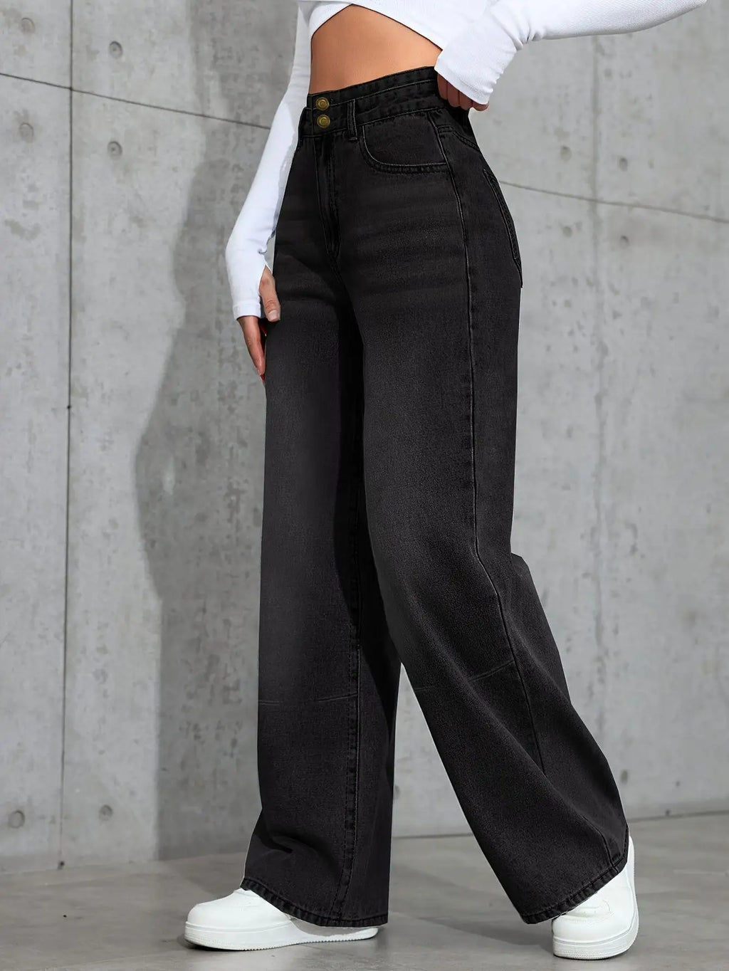 Womens Straight Jeans Casual Comfortable Fit With Pockets Perfect For Everyday Wear