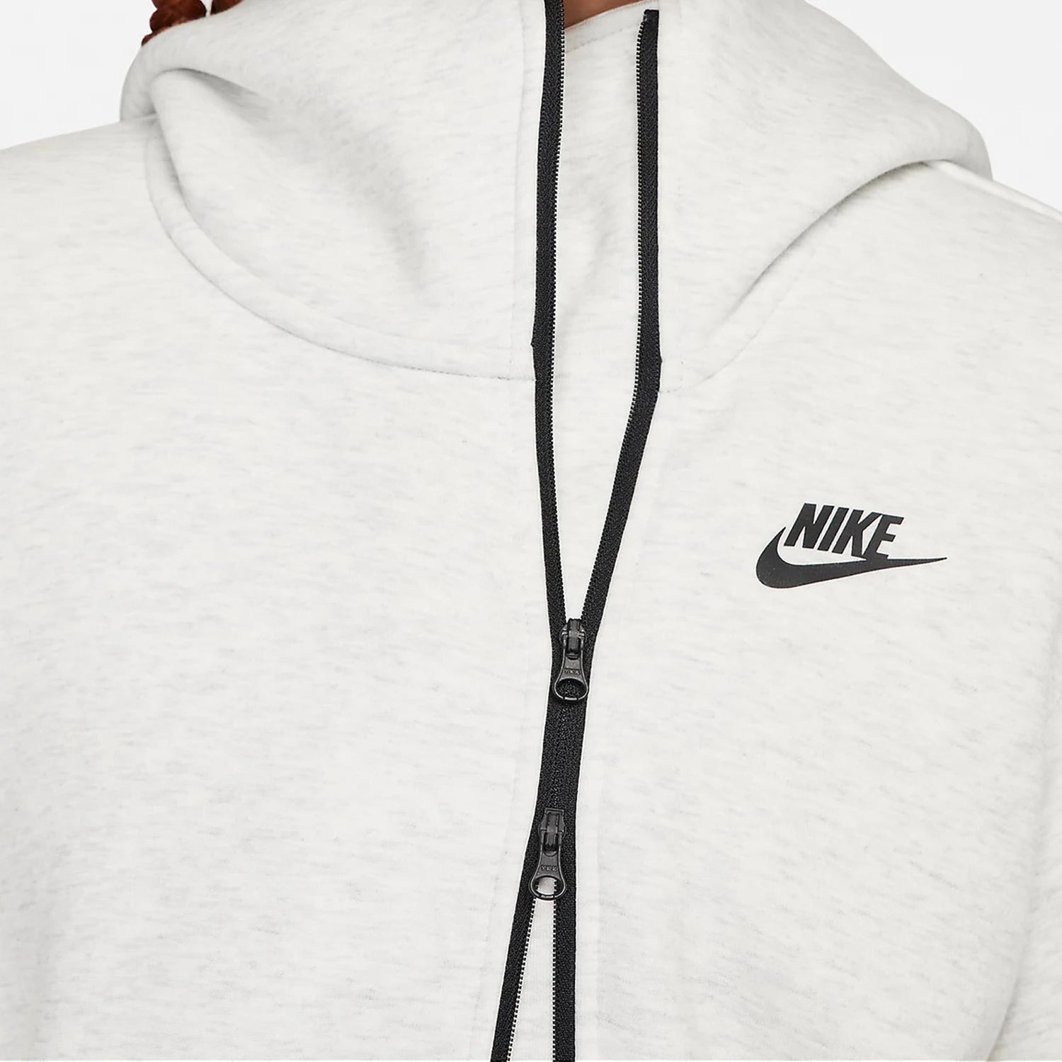 Women’s Minimalist Sport Hoodie – Loose-Fit Lightweight Pullover