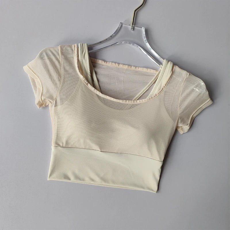 Premium Women's Yoga Training Top - Breathable Short Sleeve with Removable Pads