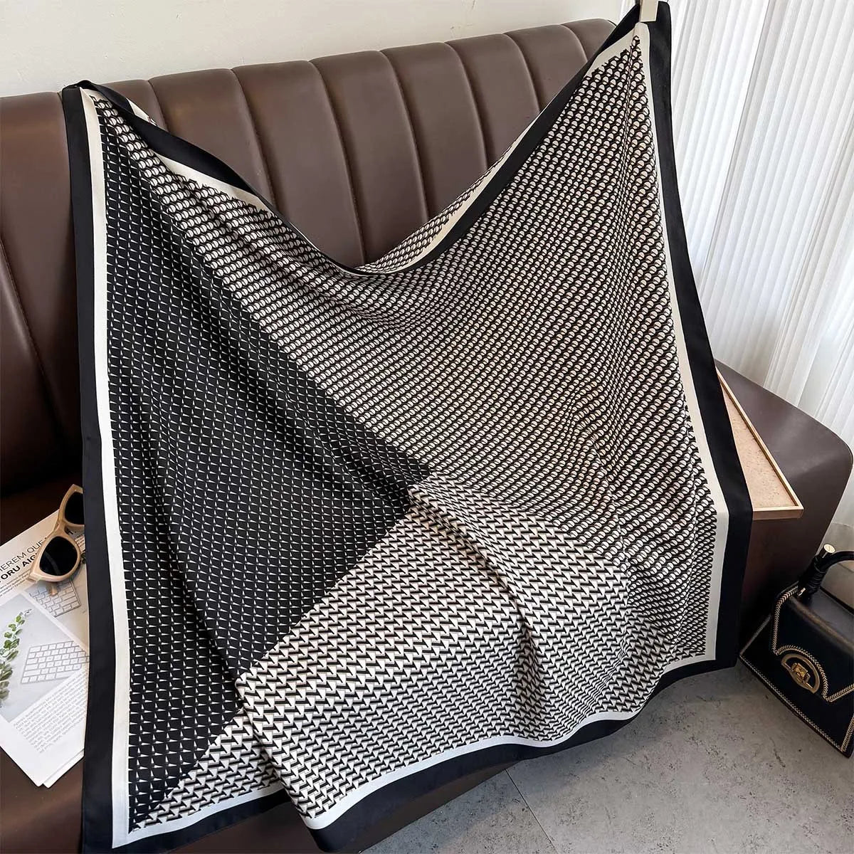 90*90Cm Square Scarf Twill Silk Feeling Women Head Shawls and Wraps Luxury Hair Tree Print Neck Scarves Hijab Bandana Pashmina