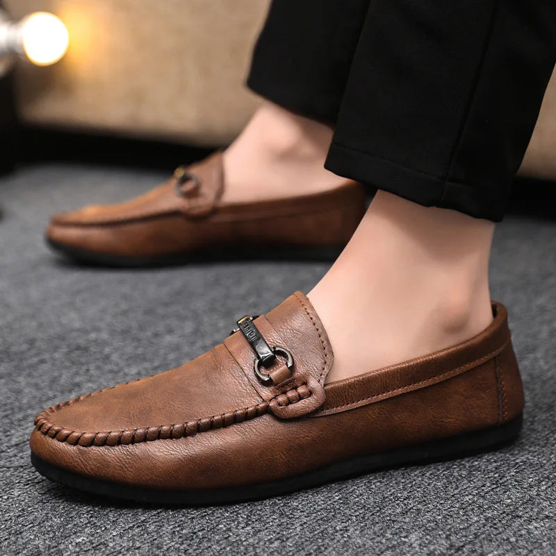 High Quality Leather Men Casual Shoes Comfortable Light Men Loafers Formal Men Dress Shoes Breathable Slip on Men Driving Shoes