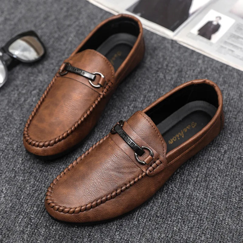 High Quality Leather Men Casual Shoes Comfortable Light Men Loafers Formal Men Dress Shoes Breathable Slip on Men Driving Shoes