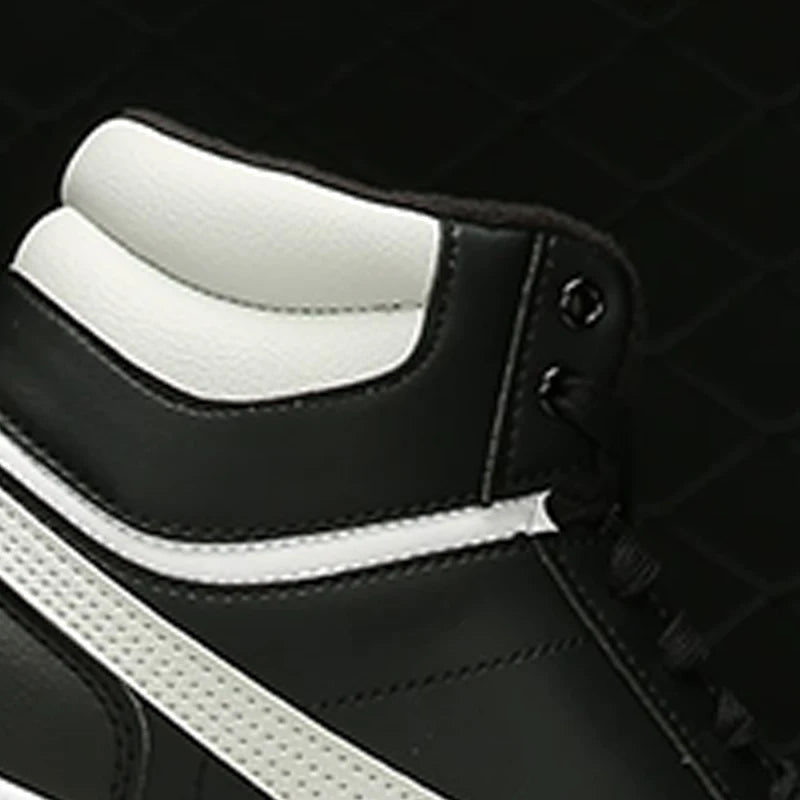 New Unisex Fashion High-Top Sports Shoes 385551-02