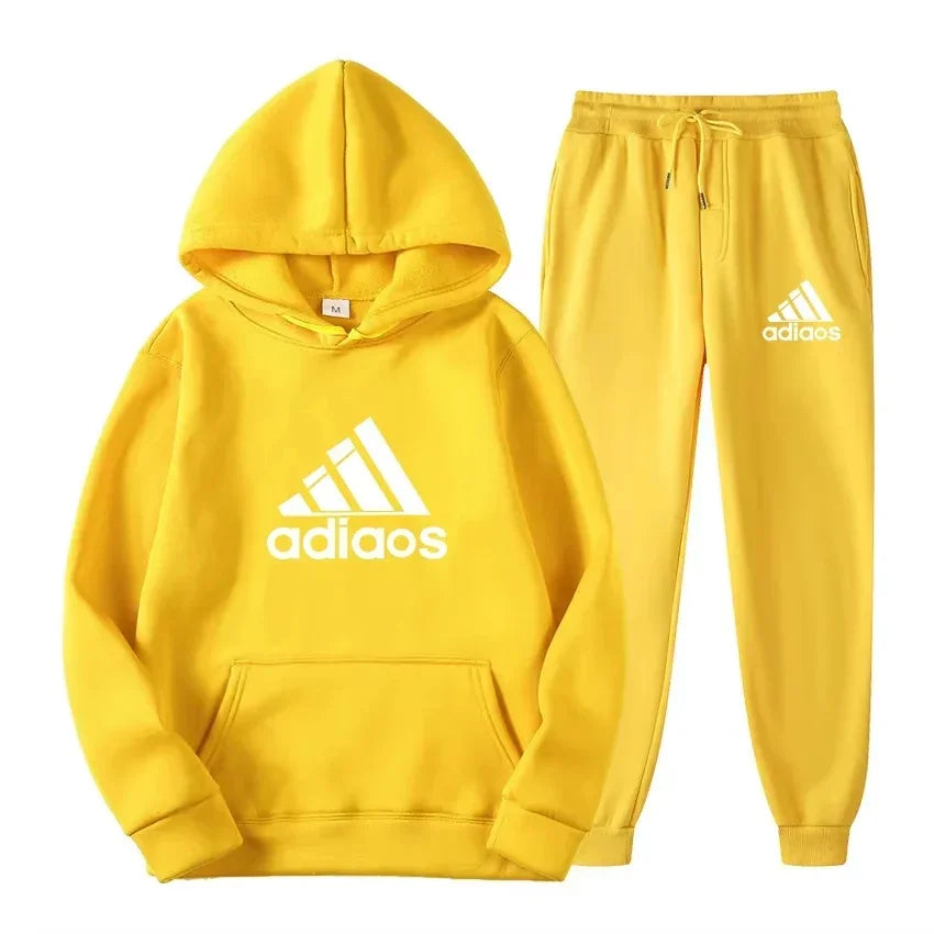 Autumn-Winter Warmth-Enhanced Comfortable Leisure Fitness Sports Set: Two-piece set including hooded sports shirt and joggi
