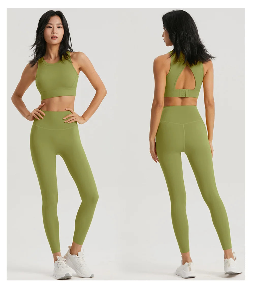 Hollow Out Gym Outfit for Women - 2-Piece Workout Set: Sports Bra & Leggings