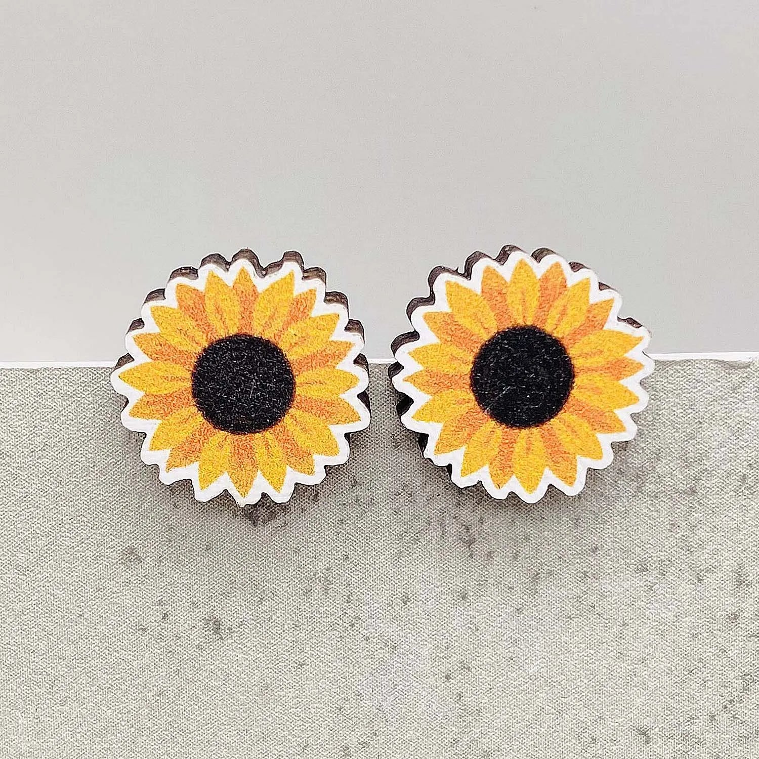 New Autumn Thanksgiving Ear Studs Maple Leaf  Pumpkin Turkey Sunflowe Dwarf Wooden Earrings Jewelry Thanksgiving Festival Gift