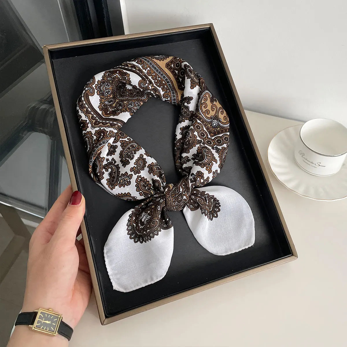 Women’s Square Scarf 70×70cm – Paisley Print Cotton Texture Shawl Headband & Neck Bandana