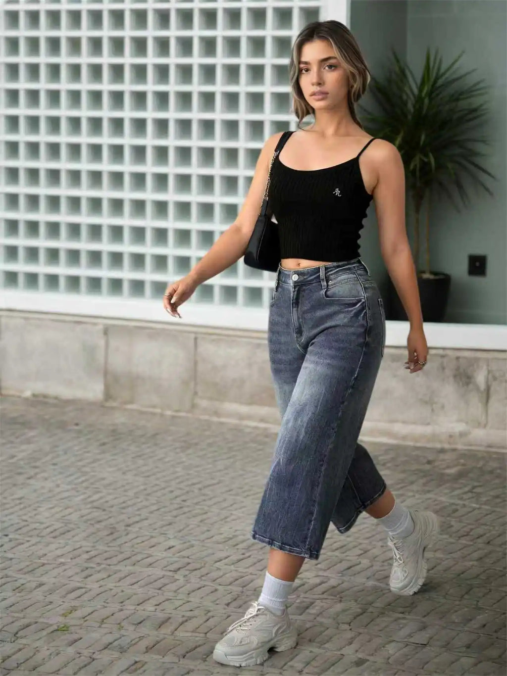 Women's High-Waisted Wide-Leg Jeans - High-Stretch Slimming Loose Fit Denim